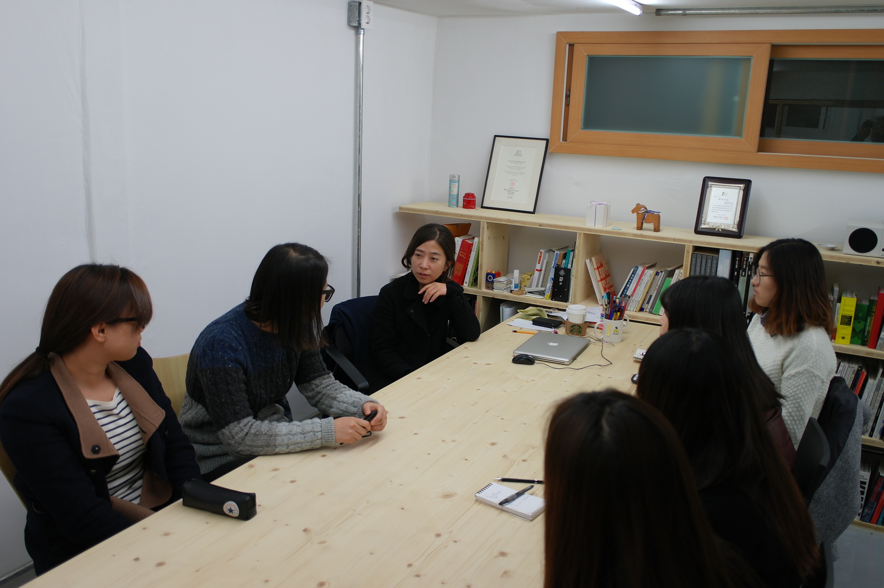 4학년) 서울시 공공건축가 EMA 건축사사무소 이은경 대표와 함께한 간담회