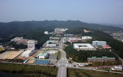 2013학년도 정시모집 경쟁률 5.43 대 1(3년 연속 4년제 일반 국립대학 중 최고)