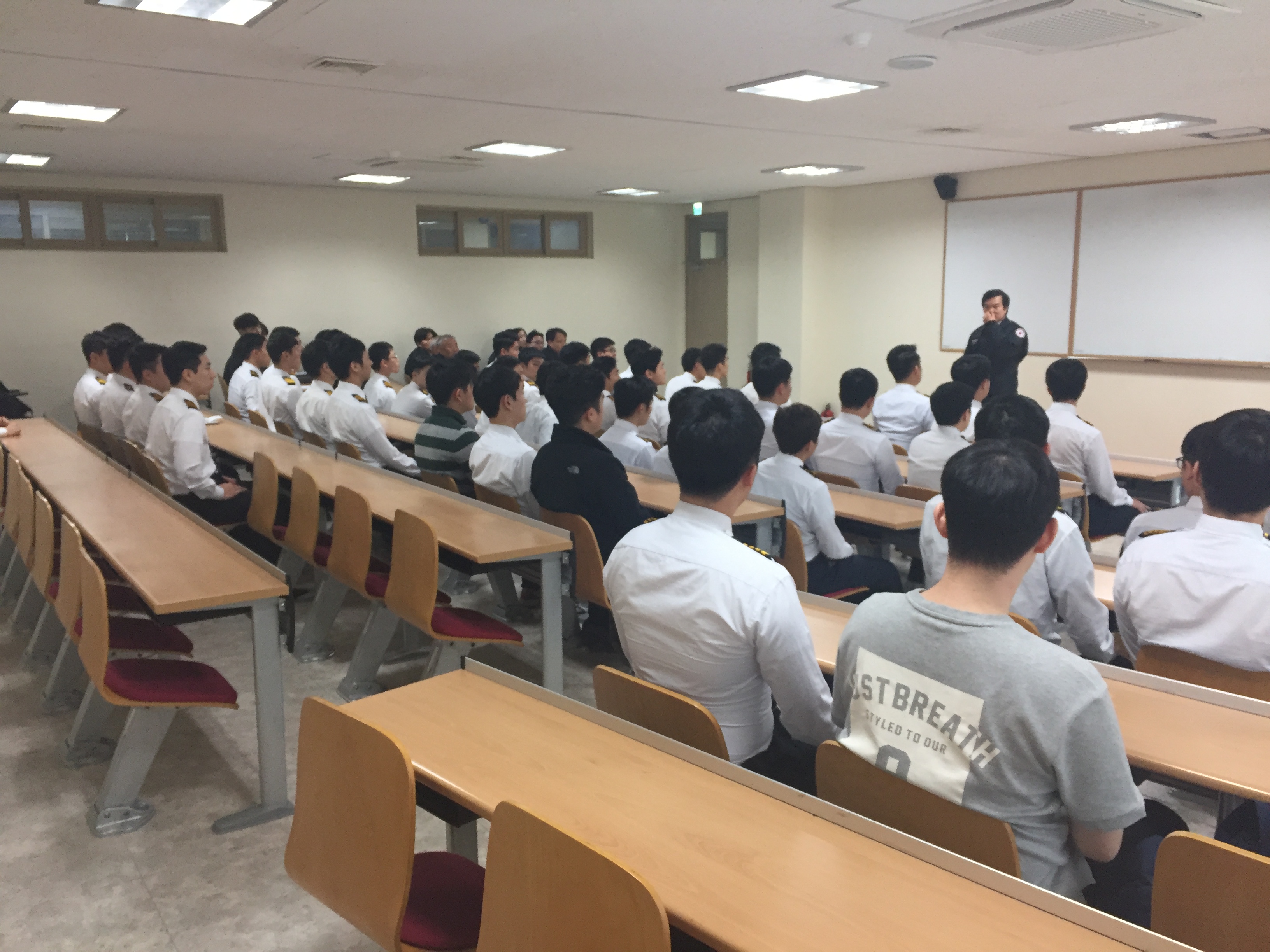 2017년도 4기 훈련생 입과식 및 우수직원 표창 수여