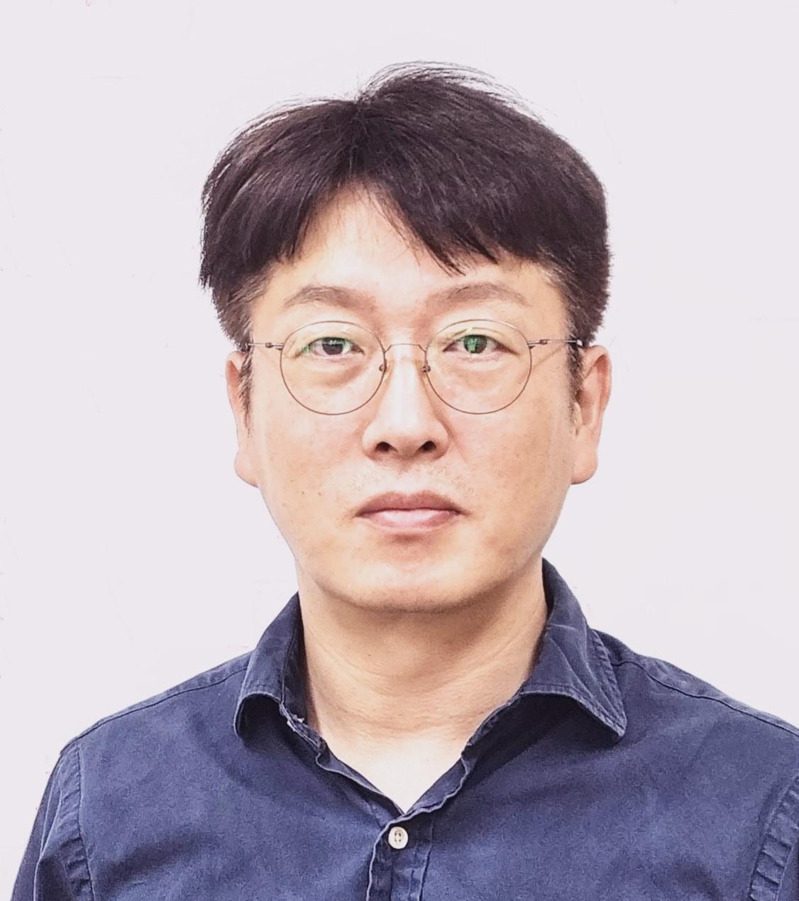 홍연기교수 이미지