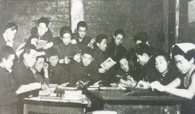 1952년 1월 21일 피난학교 시절 전기과의 숙식으로 배당받은 화차간