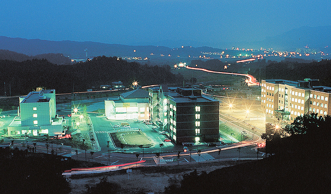 1999년 3월 1일 충주대학교로 교명 변경