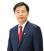 기호 3번 김성룡